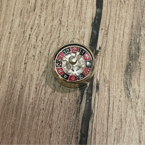 Danecraft Sterling Silver Charm Moving Parts Spinning Roulette Wheel 23mm - Picture 1 of 3